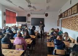 WhatsApp-Image-2026-04-10-at-15.47.11